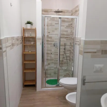 Будинок відпочинку Balo's House Барі